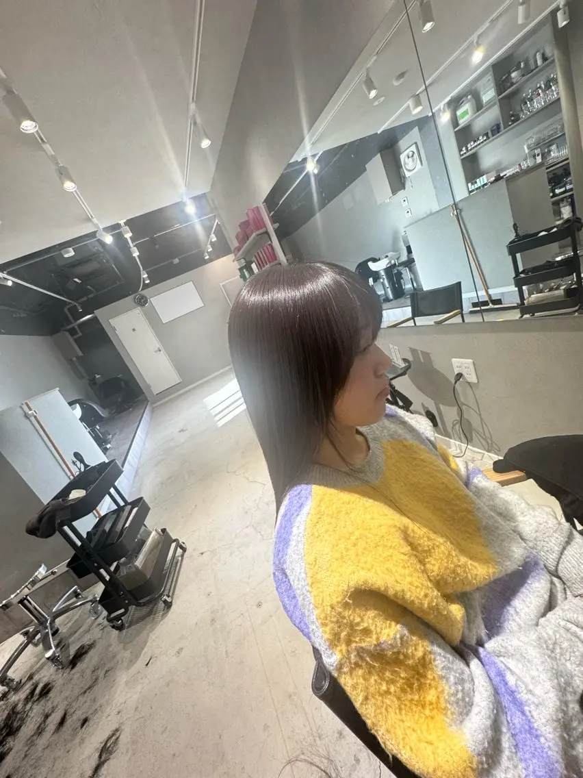 カット+カラー+髪質改善ULTOWAトリートメントの写真