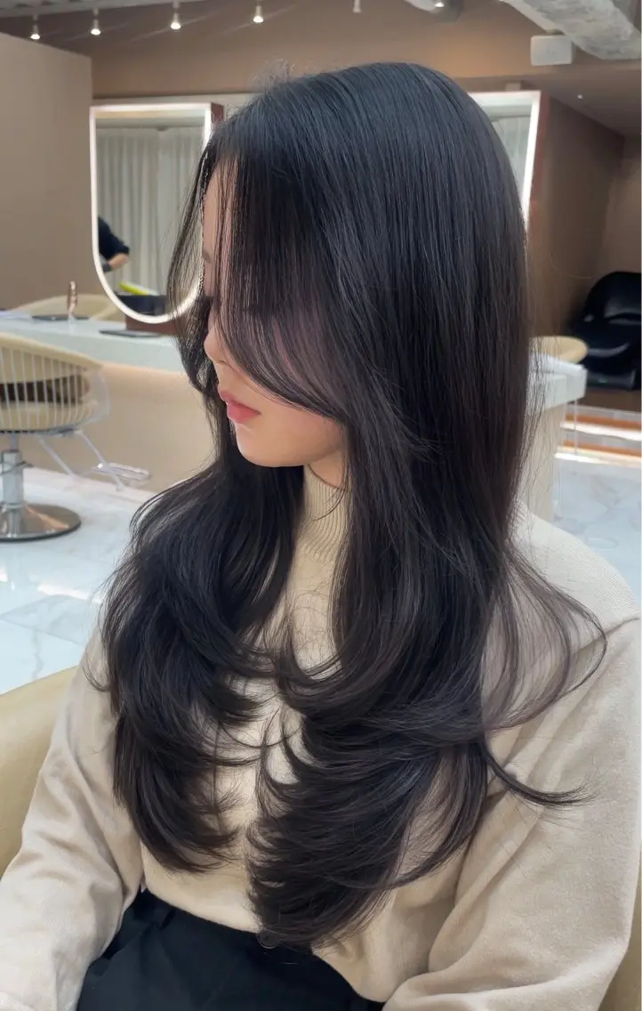 ロング 韓国風ヘア レイヤーカット カット ヘアカラー トリートメント ケルビン/レイヤー/ 垢抜け韓国ヘアのヘアスタイル
