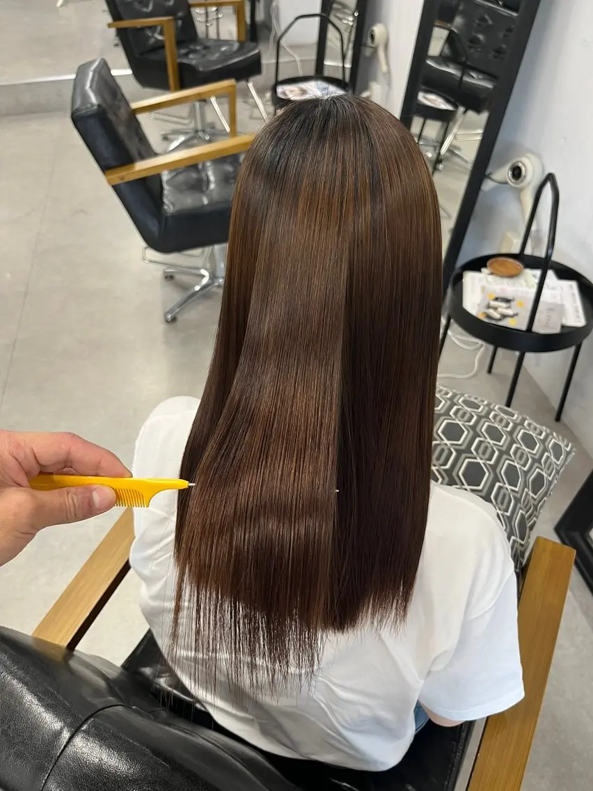 セミロング 縮毛矯正 カット 縮毛矯正 darts リョウのヘアスタイル