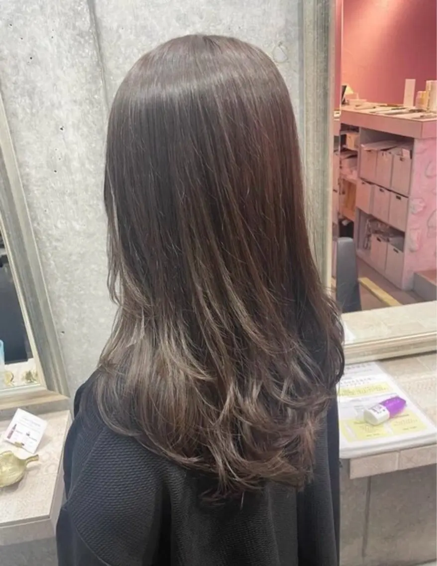 ロング カラー ヘアカラー 白髪染めモデル 募集🤍ྀི麗央のヘアスタイル
