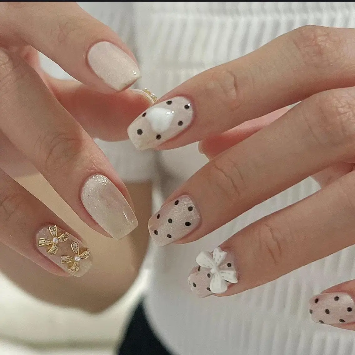 ネイル ハンドネイル エリ🫧 nail池袋東口のネイルデザイン