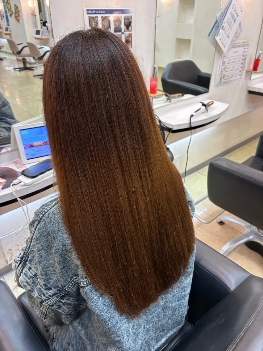 ロング限定レディースカット！トリートメント付の写真