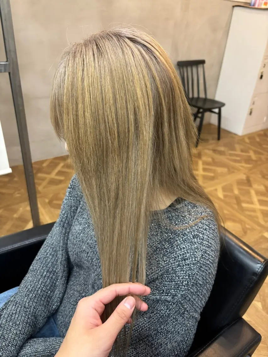 ミディアム 渡邉 来星のヘアスタイル