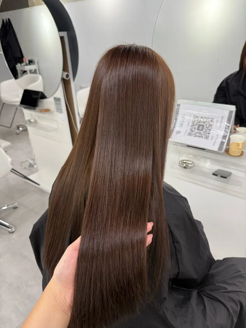 ロング カラー カット ヘアカラー トリートメント yuuna ✮ door whiteのヘアスタイル