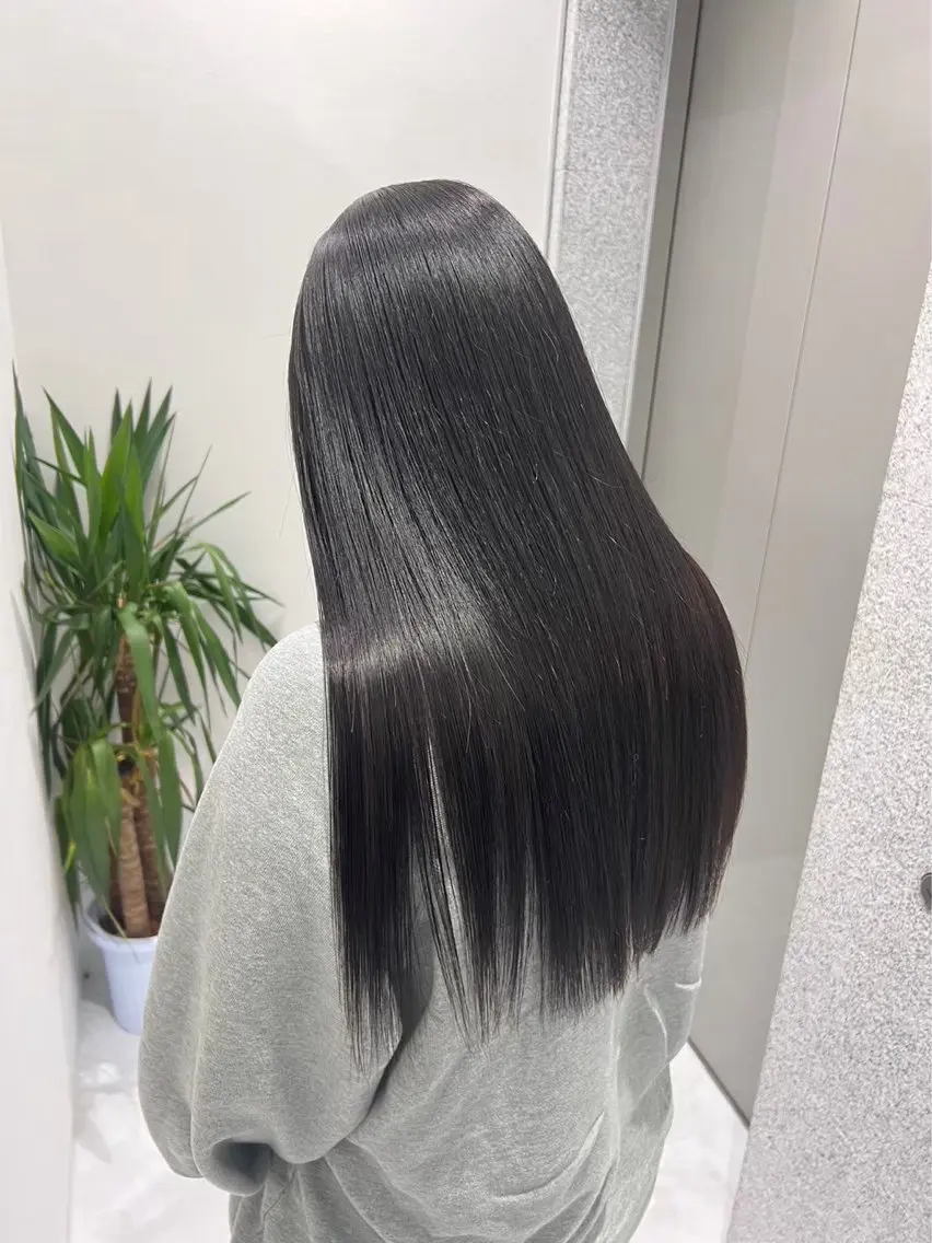 ロング カラー ヘアカラー トリートメント ラベンダー💜グレー 🩶ミント💚のヘアスタイル