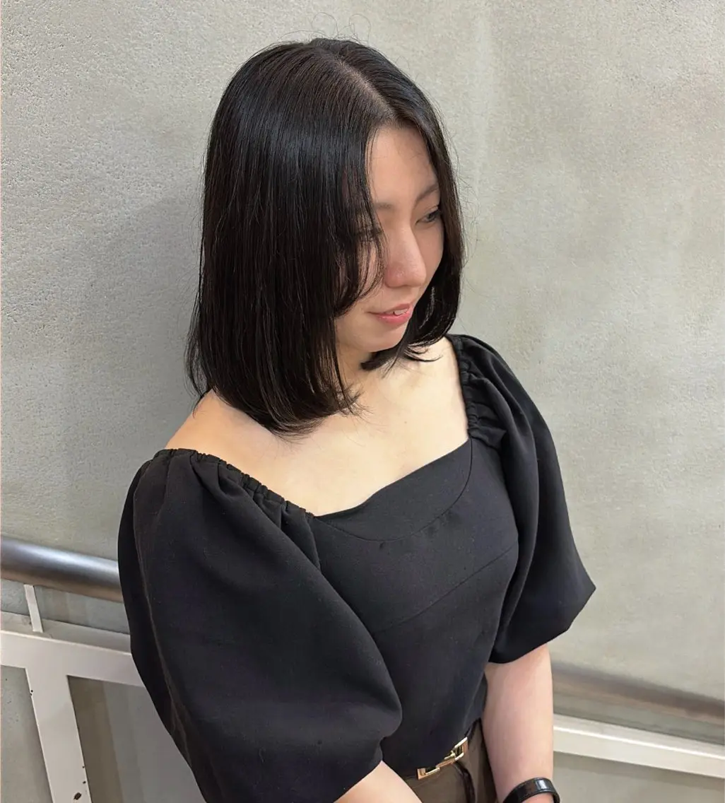 ミディアム レイヤーカット Kei × 似合わせカット募集中のヘアスタイル