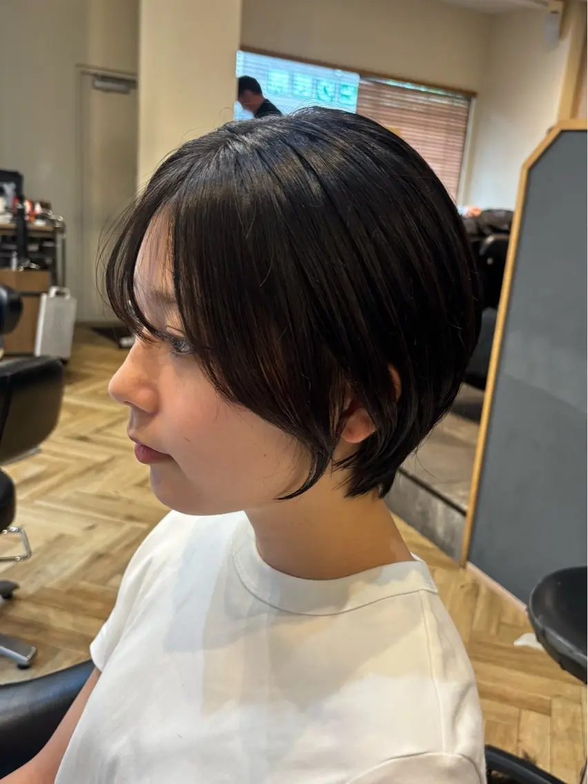 ショート 鎌取/透明感カラー /ボブ/顔まわりのヘアスタイル