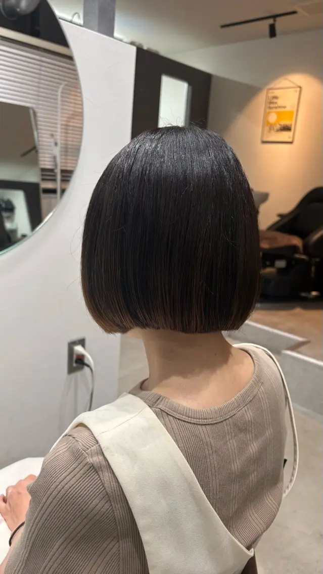 ショート 切りっぱなしボブ ボブ ボブ/レイヤー /河内温太のヘアスタイル
