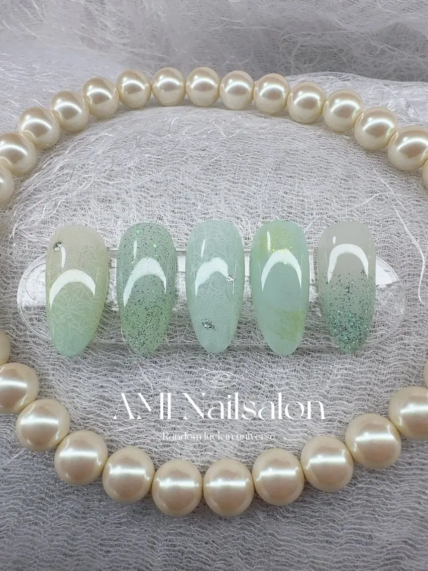 セミロング ハンドネイル AMI Nailsalonのネイルデザイン