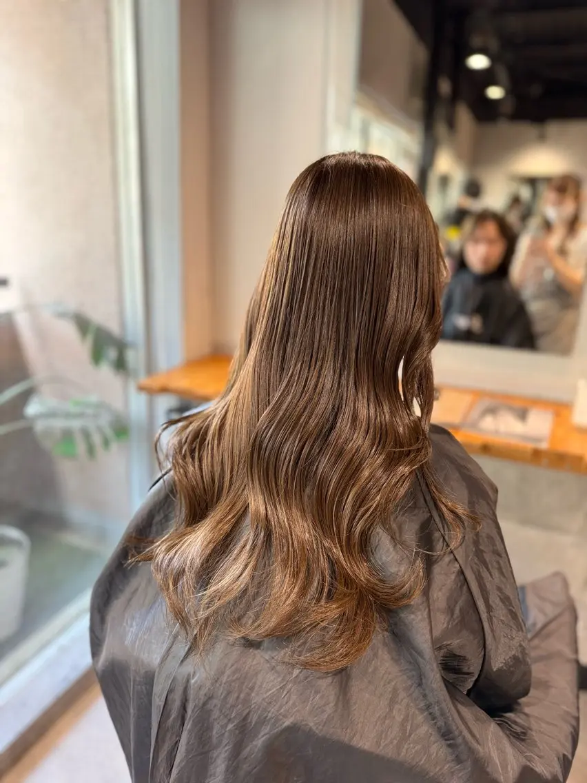 ロング カラー NANAMI🩵 大人可愛い韓国ヘアのヘアスタイル