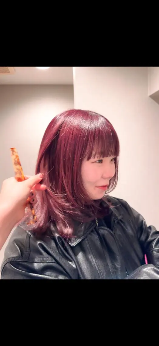 カラー ハイトーンカラー レッドカラー ｓａｋｉ｜大名 パーマ｜ハイトーンのヘアスタイル