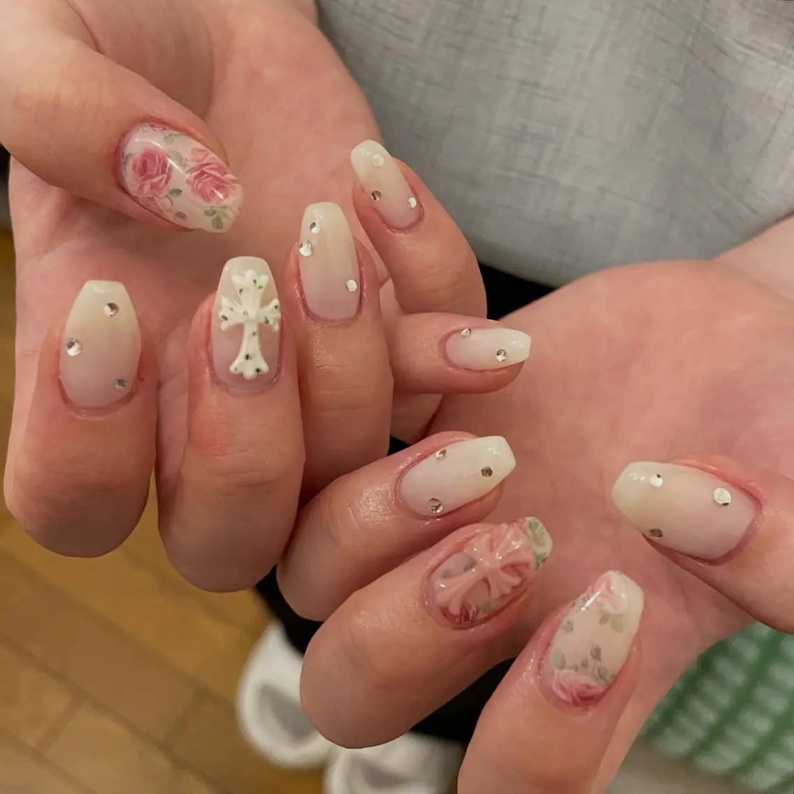 ネイル アートネイル ミラーネイル ハンドネイル Nail Room uimのネイルデザイン