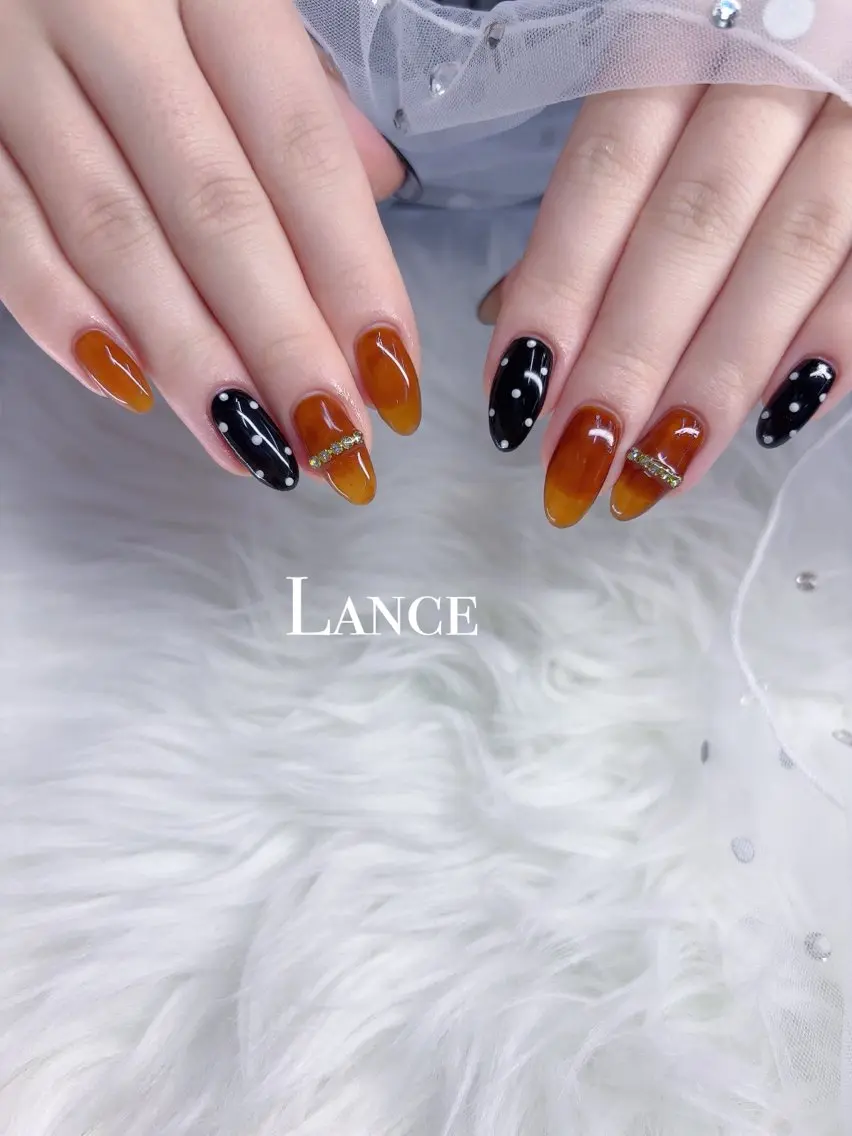 ネイル キラキラネイル 韓国ネイル ワンカラーネイル ワンホンネイル ハンドネイル Lance nailのネイルデザイン