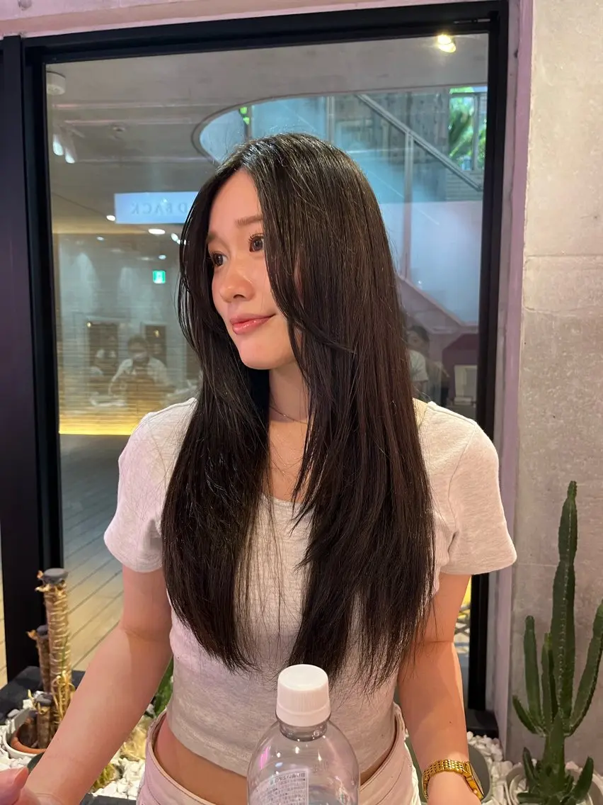 カラー ヘアカラー 艶感透明感カラー🤍 hinaのヘアスタイル