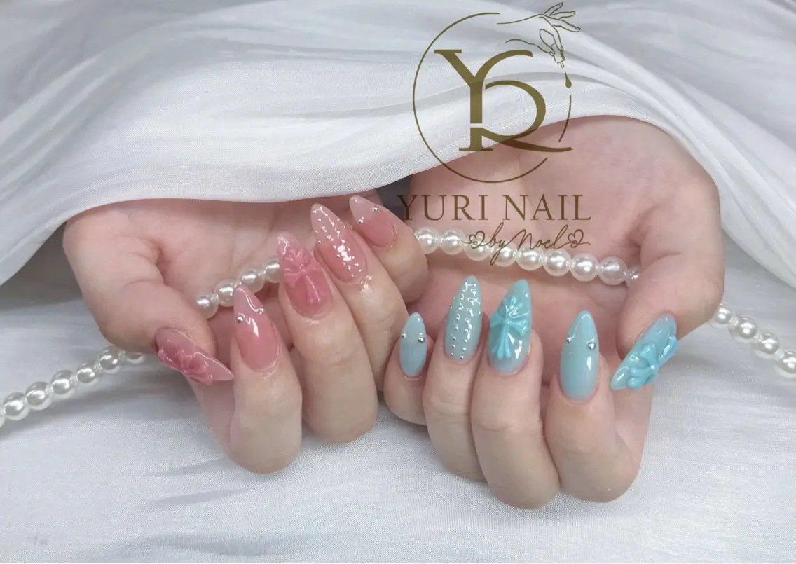 ネイル ハンドネイル フットネイル ハンドケア YURI Nail NARITAのネイルデザイン