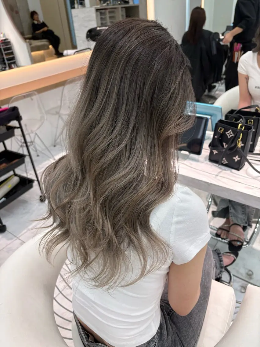 ロング カラー ヘアカラー 北九州①の艶髪師♥️ ♣️♦️♠️翔大のヘアスタイル
