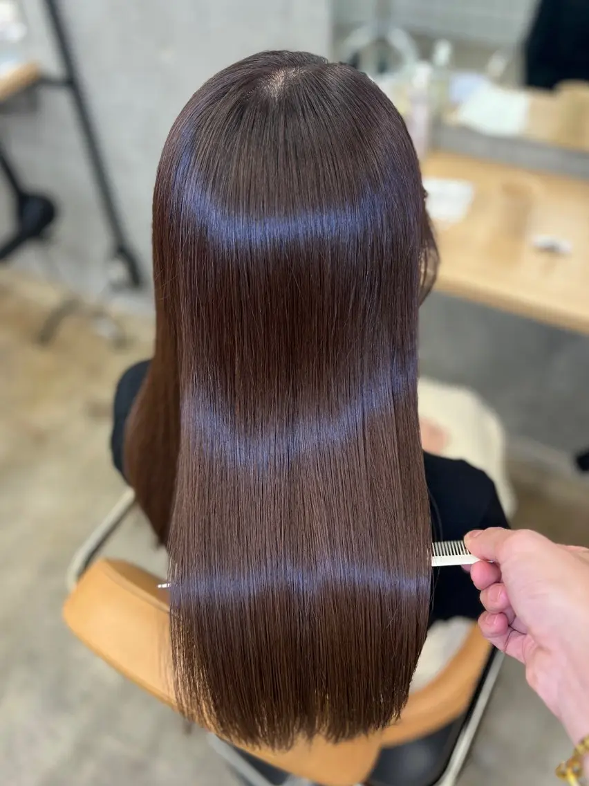 ❣️【5月限定】❣️ケアカラー+メンテナンスカット+トリートメントの写真
