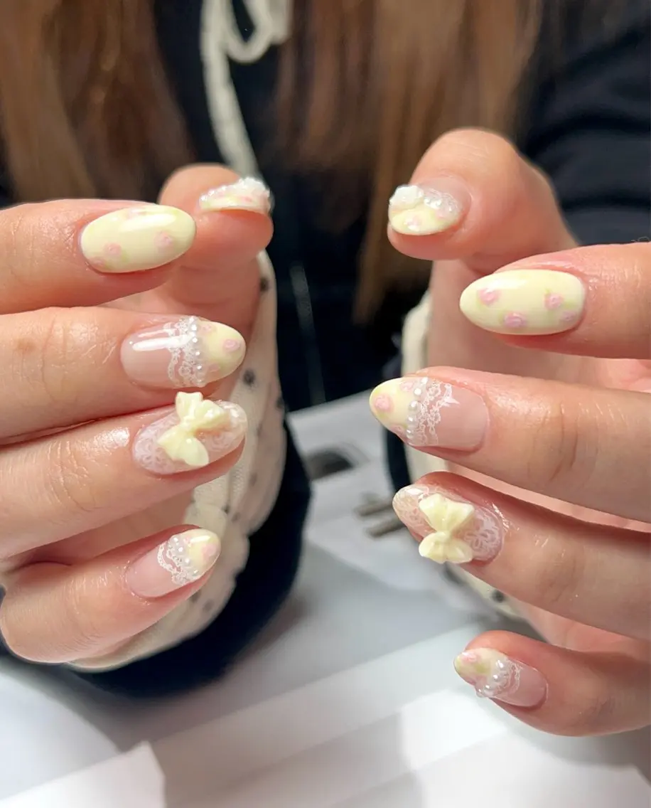 ネイル グラデーション ラメ(グリッター) マグネットネイル ミラーネイル ニュアンスネイル ハンドネイル Lumi de nailsのネイルデザイン