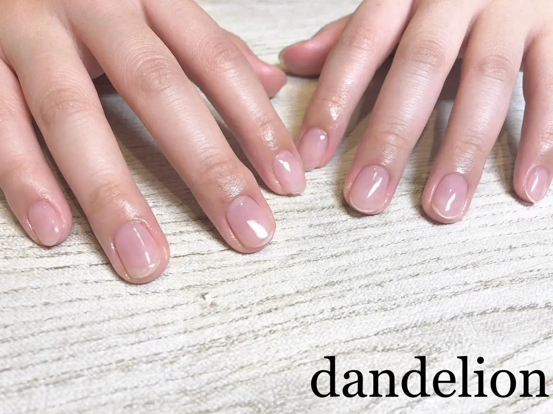ネイル ハンドネイル ハンドケア dandelion ダンデライオンのネイルデザイン