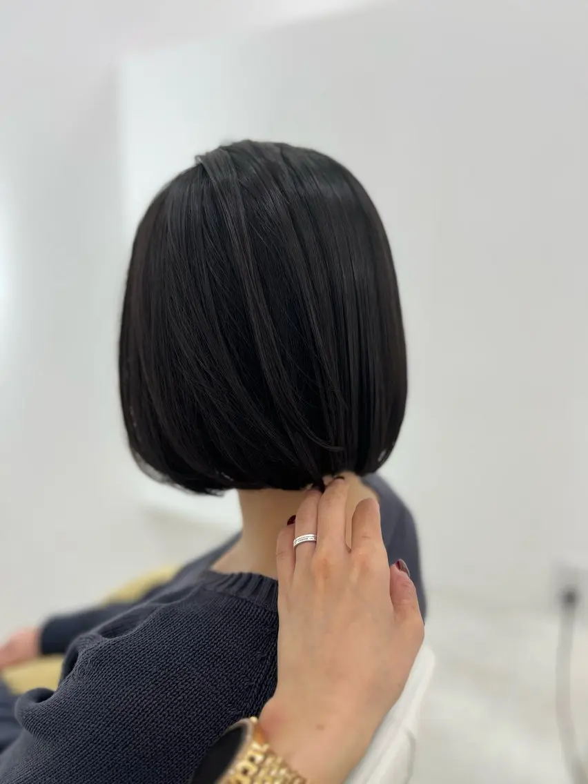 ショート カラー カット ヘアカラー トリートメント ✄﻿aini天王寺 ✄﻿ゆ乃のヘアスタイル