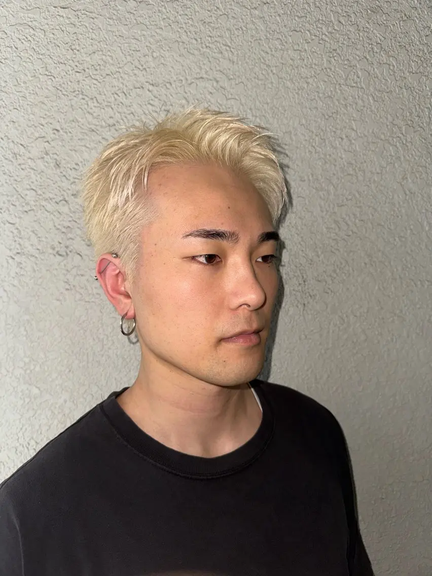 ショート カラー メンズ メンズブリーチ メンズショート スパイキーショート ブリーチ 抜きっぱなしブロンド カット ヘアカラー トリートメント 💈メンズ特化💈 TASUKUのヘアスタイル