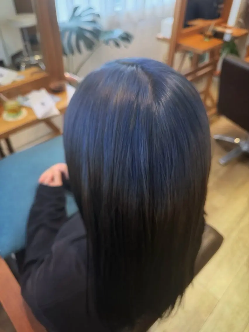 セミロング カラー ヘアカラー RENA｜ 可愛いヘアカラーのヘアスタイル