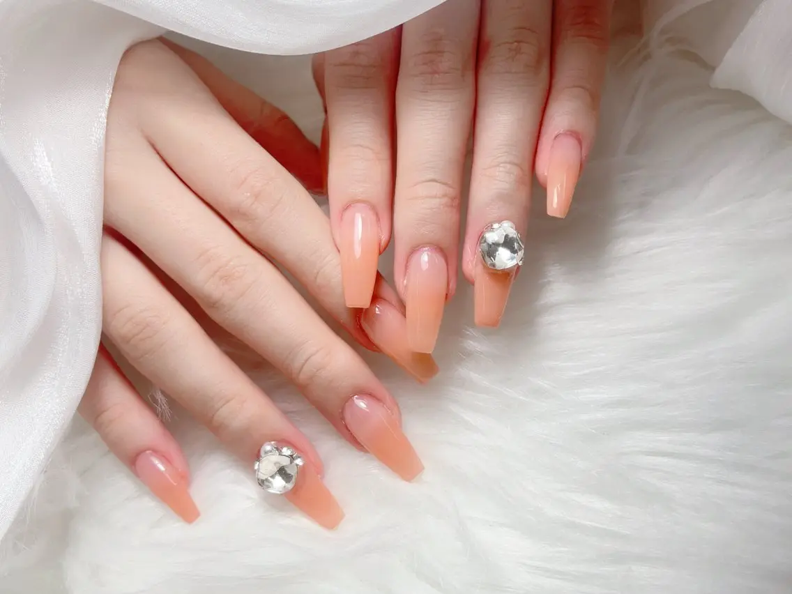 ネイル ハンドネイル M🌷nail 長さだし専門店のネイルデザイン