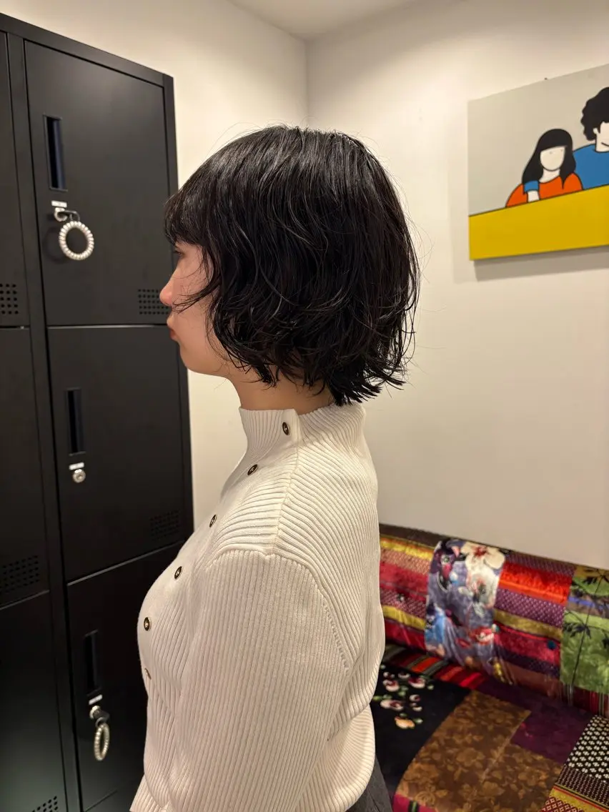 ショート パーマ 魚谷 綾渚のヘアスタイル