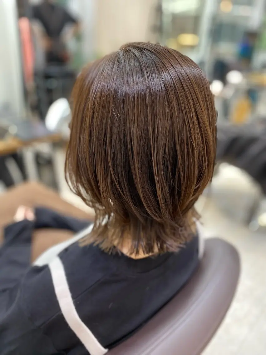 ミディアム ボブレイヤー ボブ レイヤーカット カット ヘアカラー トリートメント a-o岡野 こやま しんぺいのヘアスタイル
