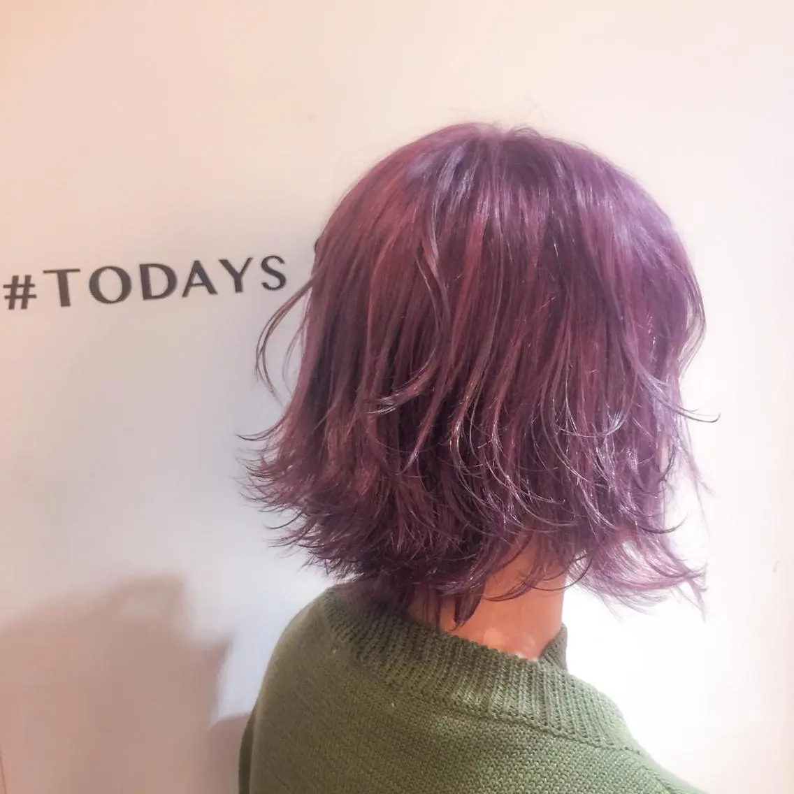 ミディアム ホワイト&レイヤーカ ットエクステ長畠俊輔のヘアスタイル