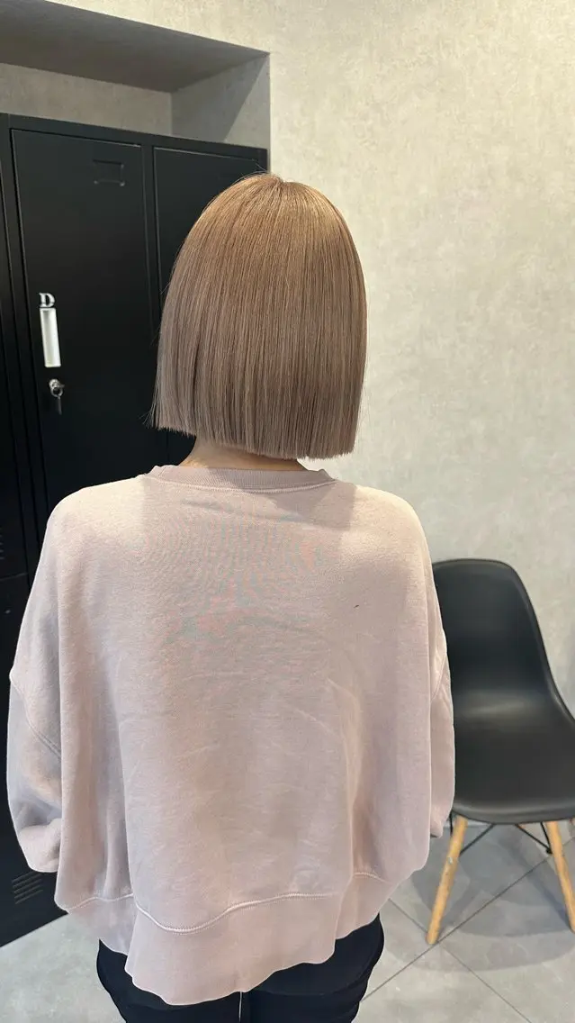 ショート urara♡/ Bob.透明感カラーのヘアスタイル
