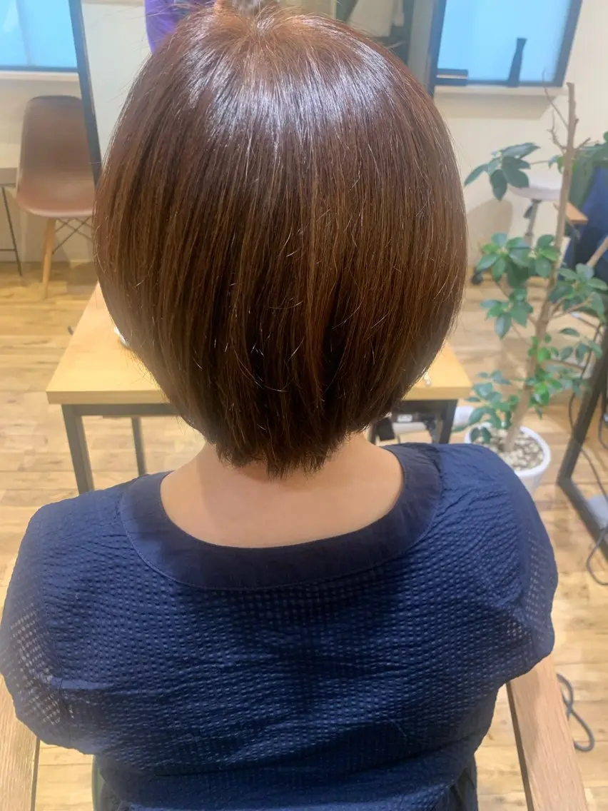 ショート カラー 🫧艶カラー osawa🐳🫧のヘアスタイル