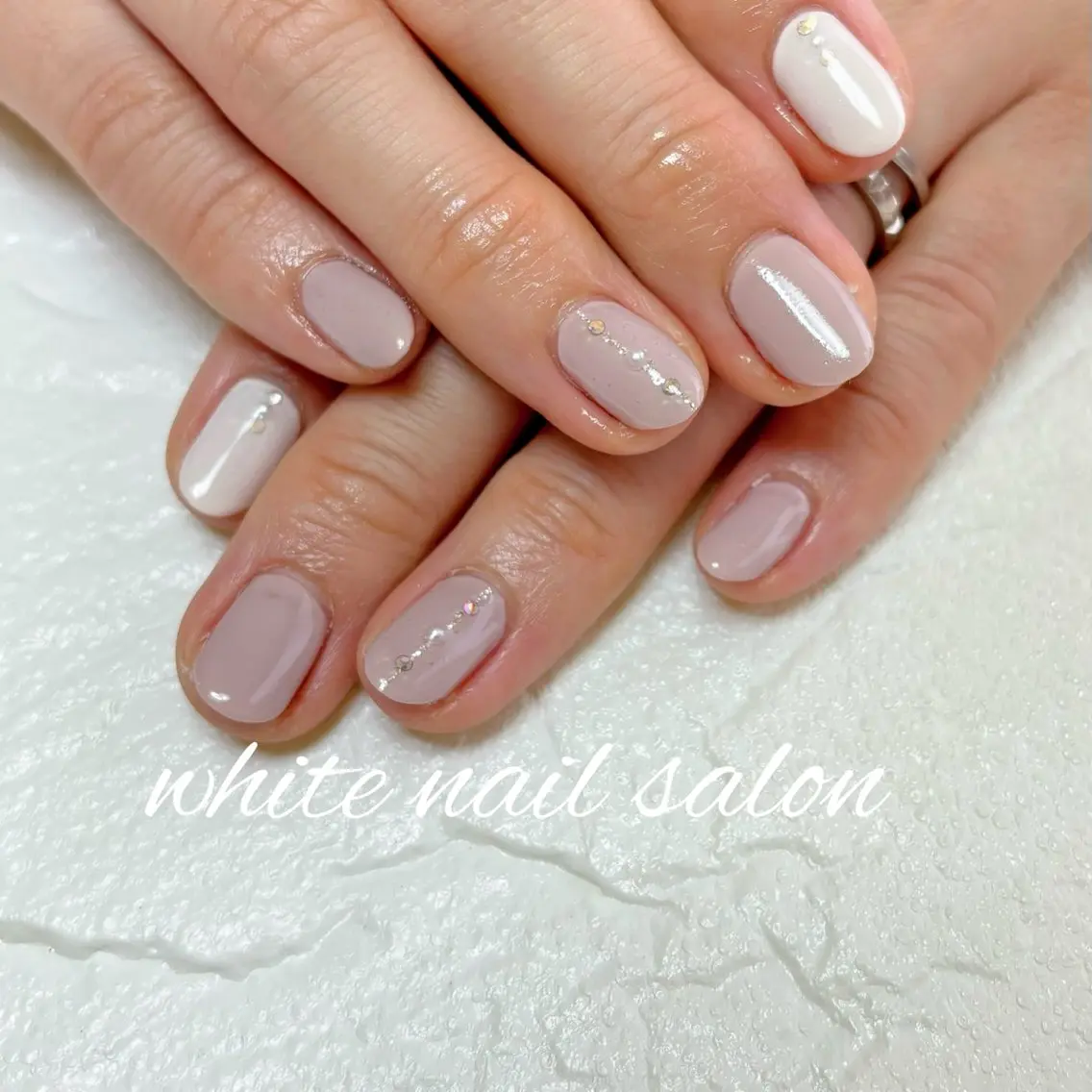 ネイル ホワイト ハンドネイル white nail salonのネイルデザイン