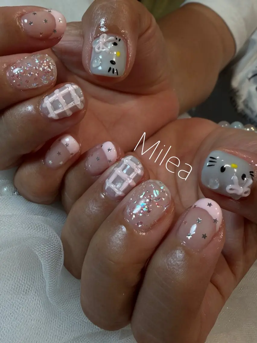 ネイル ハンドネイル Milea🩵 Sayaka🪩のネイルデザイン