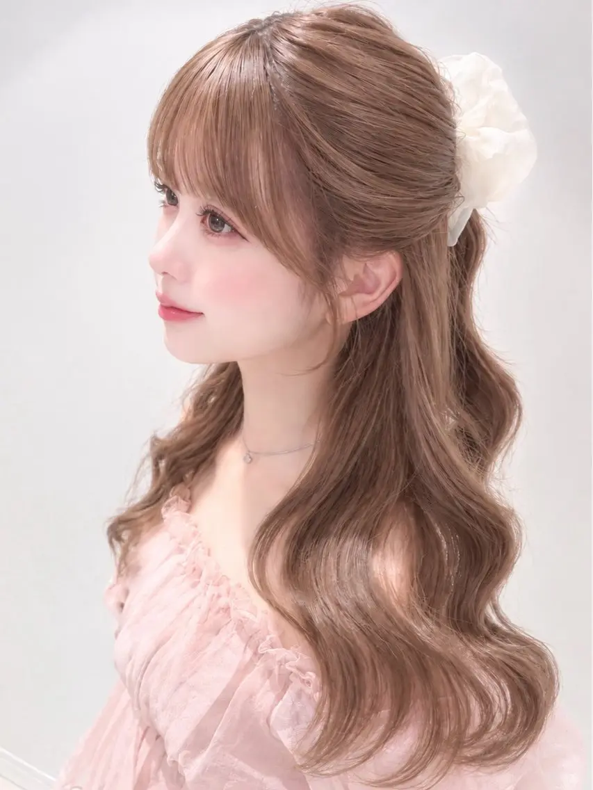 【💓お出かけ前に💓】プレミアムケアカラー+ちょこっとヘアアレンジ🪄(ロング料金なし)🎀の写真