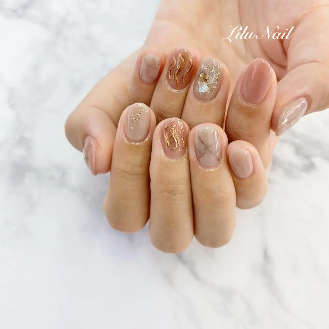 ネイル ニュアンスネイル モチの良さ◉ フィルインネイル♡のネイルデザイン