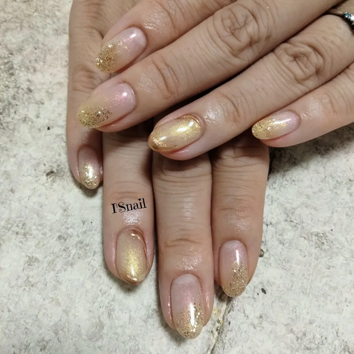 ネイル ゴールド キラキラネイル I'S nail 佐野のネイルデザイン