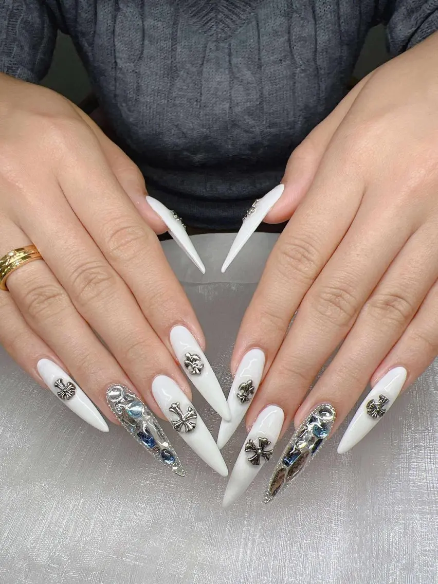 ネイル ハンドネイル Lee Nailsのネイルデザイン