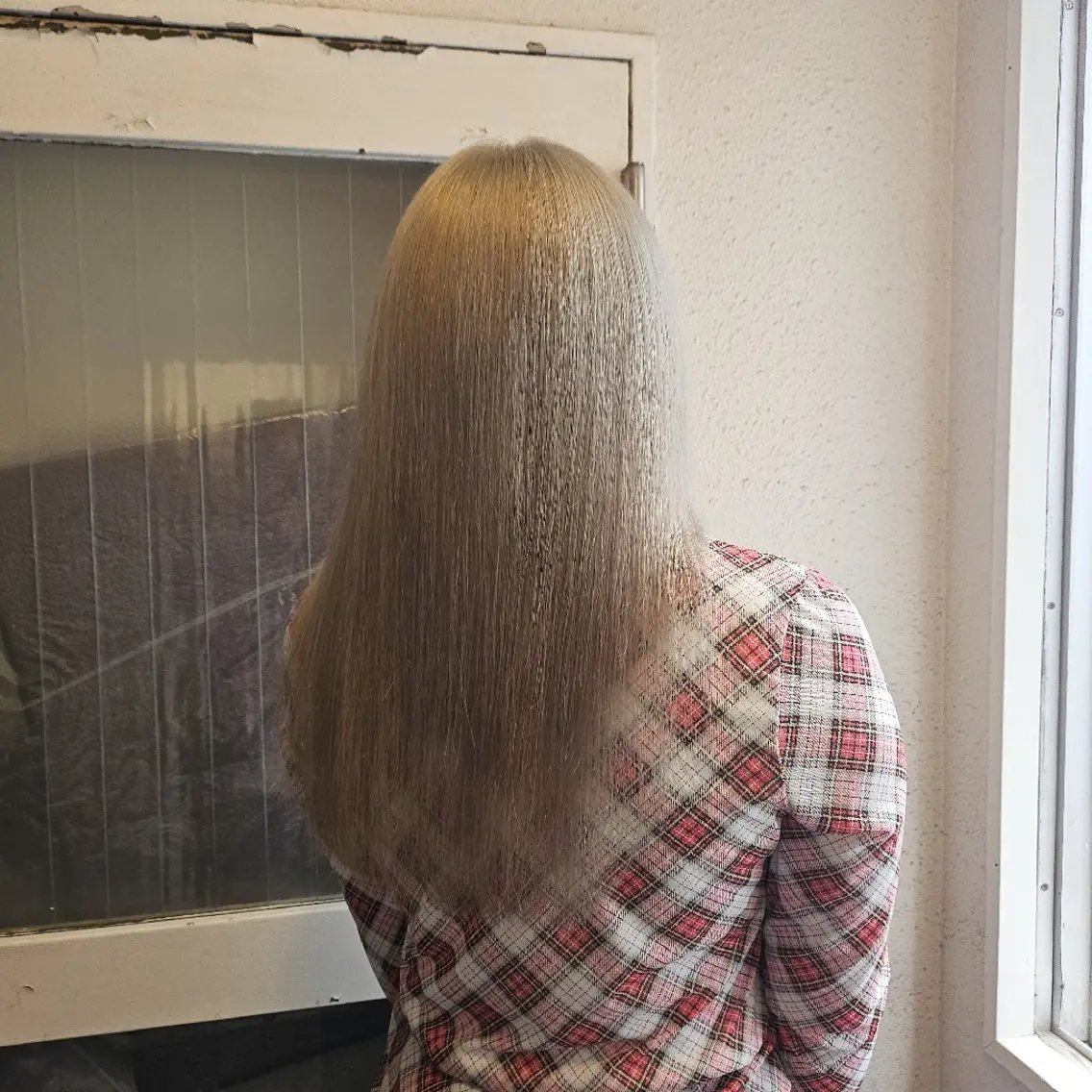 ロング カラー ブロンド ホワイトブロンド ヘアカラー あべかりん/原宿 /マツパ/ハイトーンのヘアスタイル