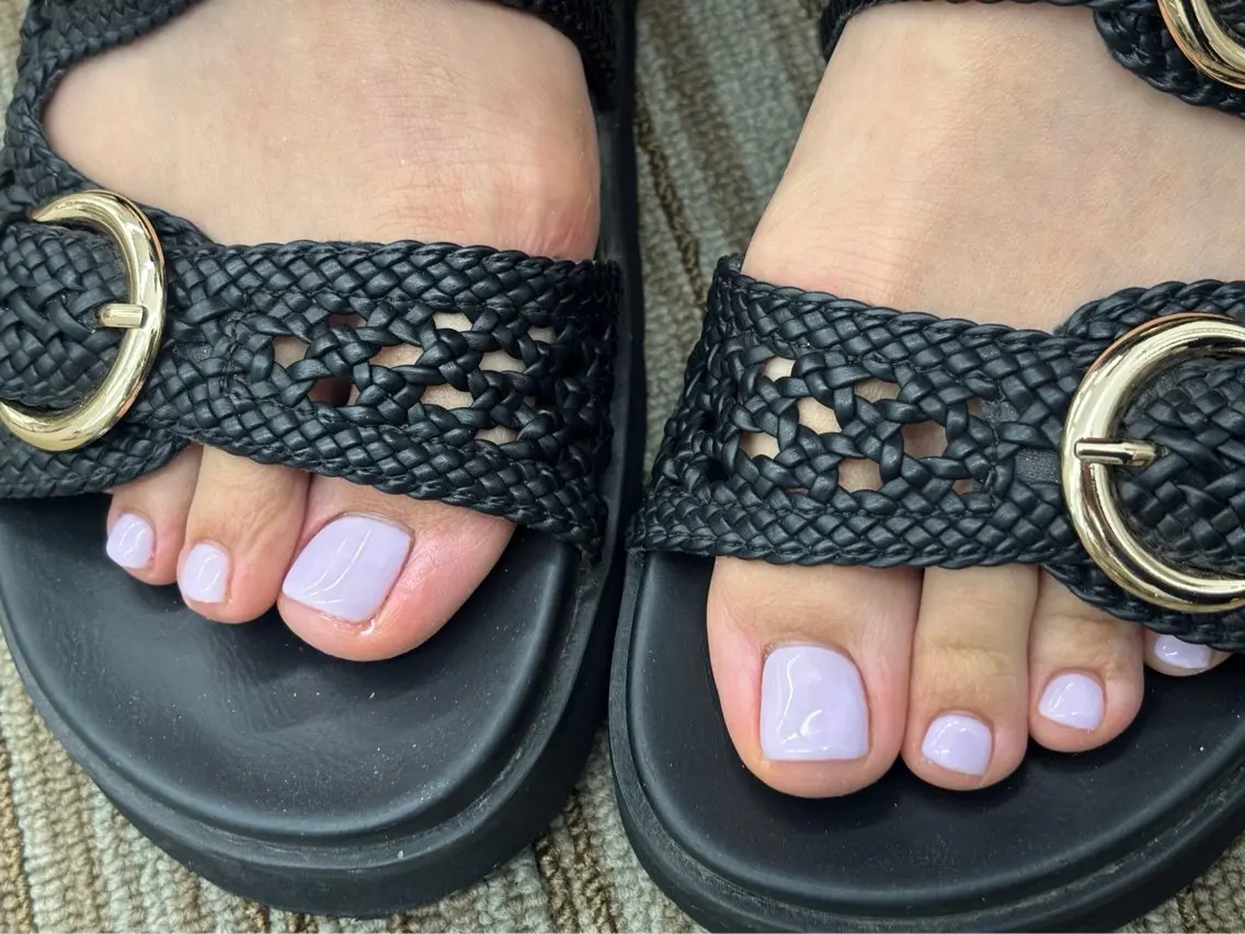 ネイル ワンカラーネイル フットネイル nail salon monailのネイルデザイン