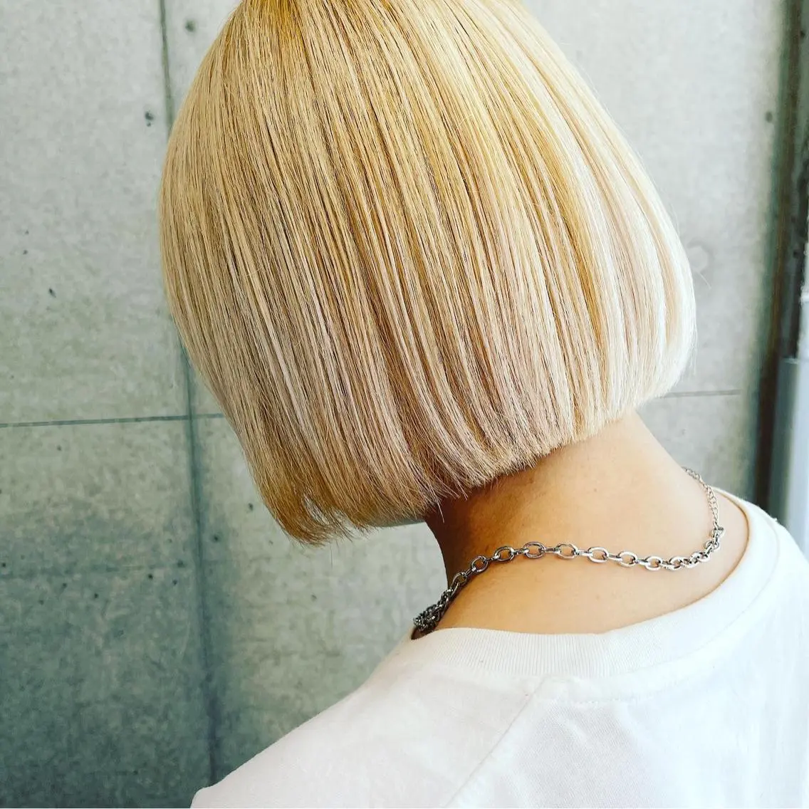 ミディアム 切りっぱなしボブ ボブ 平栗 篤のヘアスタイル