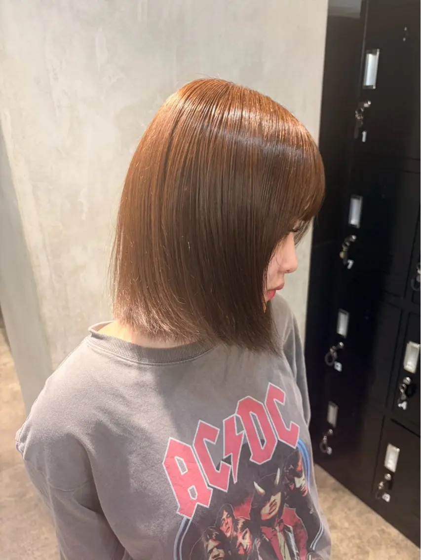 カラー 菅野 優奈のヘアスタイル