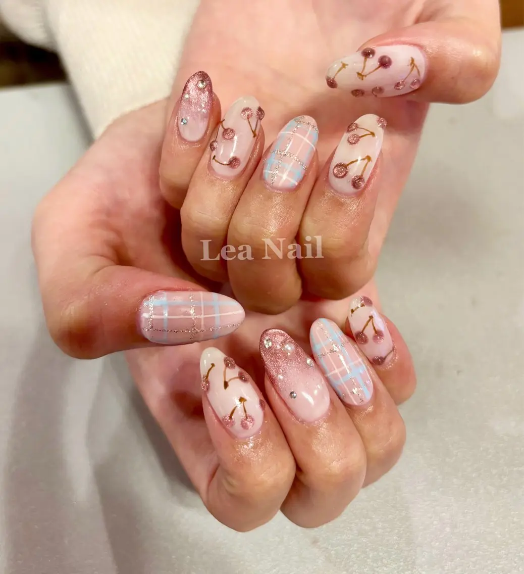 ネイル マグネットネイル ぷっくりネイル Lea Nailのネイルデザイン