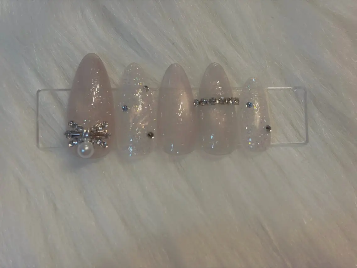ネイル フラッシュネイル マグネットネイル ハンドネイル M🎀 nailのネイルデザイン