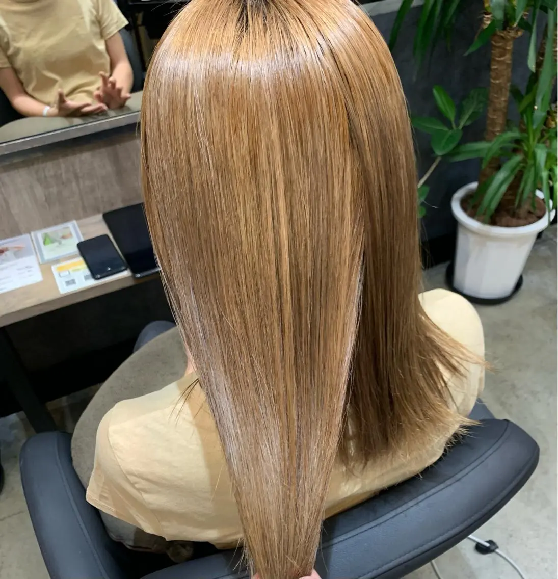 カシミヤストレート+うる艶トリートメント🪄 【髪質改善】の写真