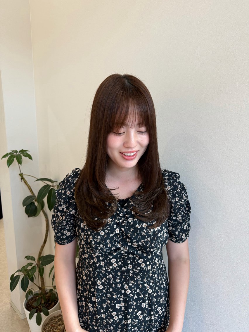 ロング mei/艶髪/透明感 /暗髪/ヘアセットのヘアスタイル
