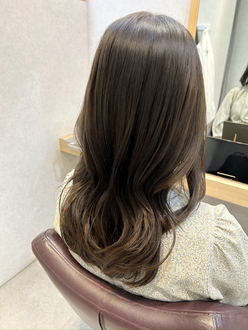 セミロング mao/ bob オリーブcolorのヘアスタイル