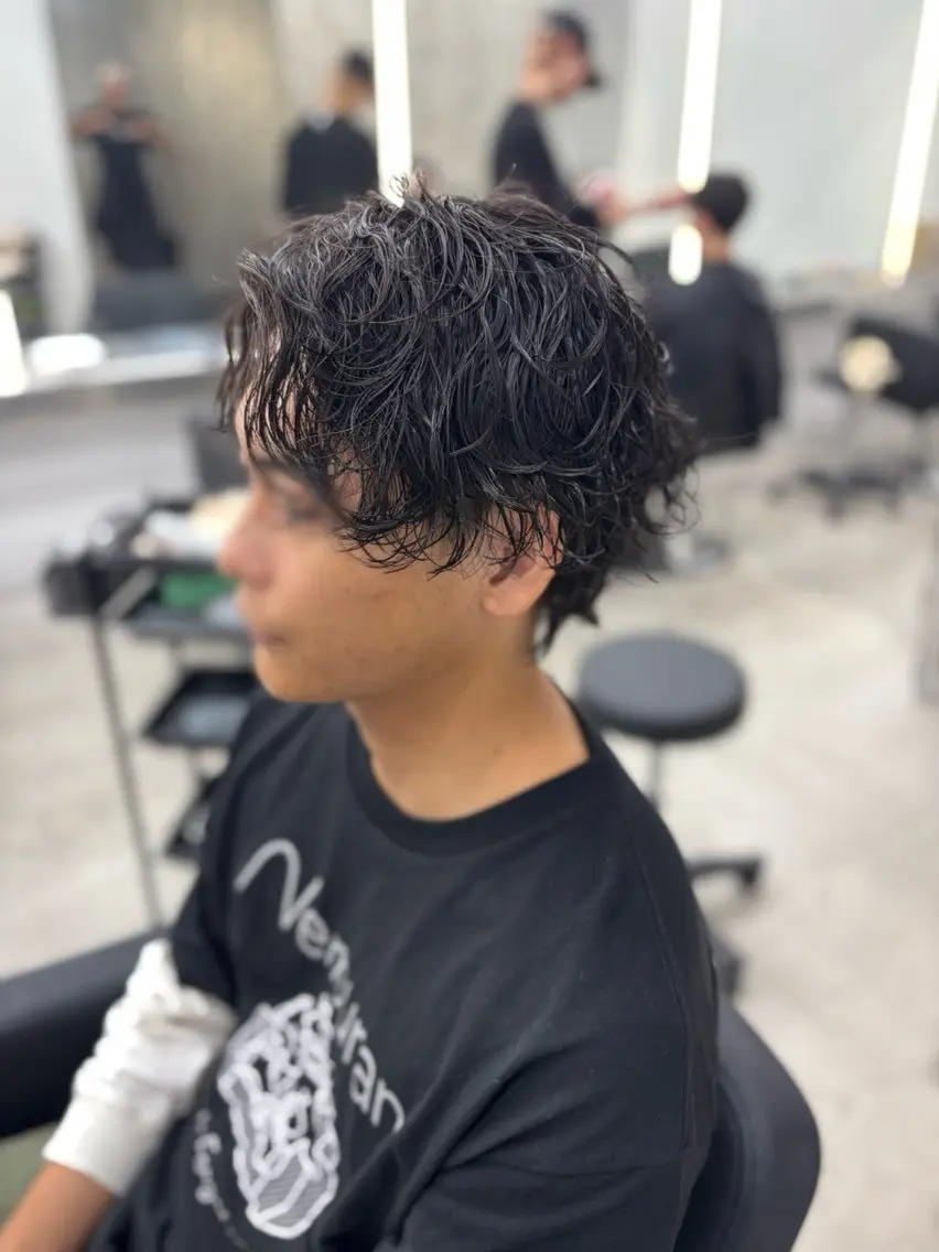 パーマ メンズ カット パーマ 山田 瑛司のヘアスタイル