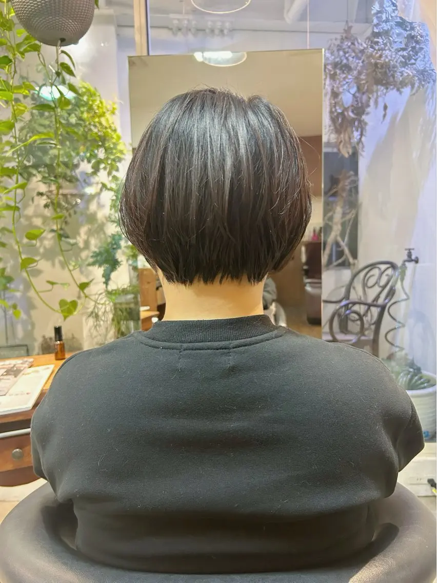 ショート ショートボブ ボブ ショートヘア 谷澤 朋佳のヘアスタイル