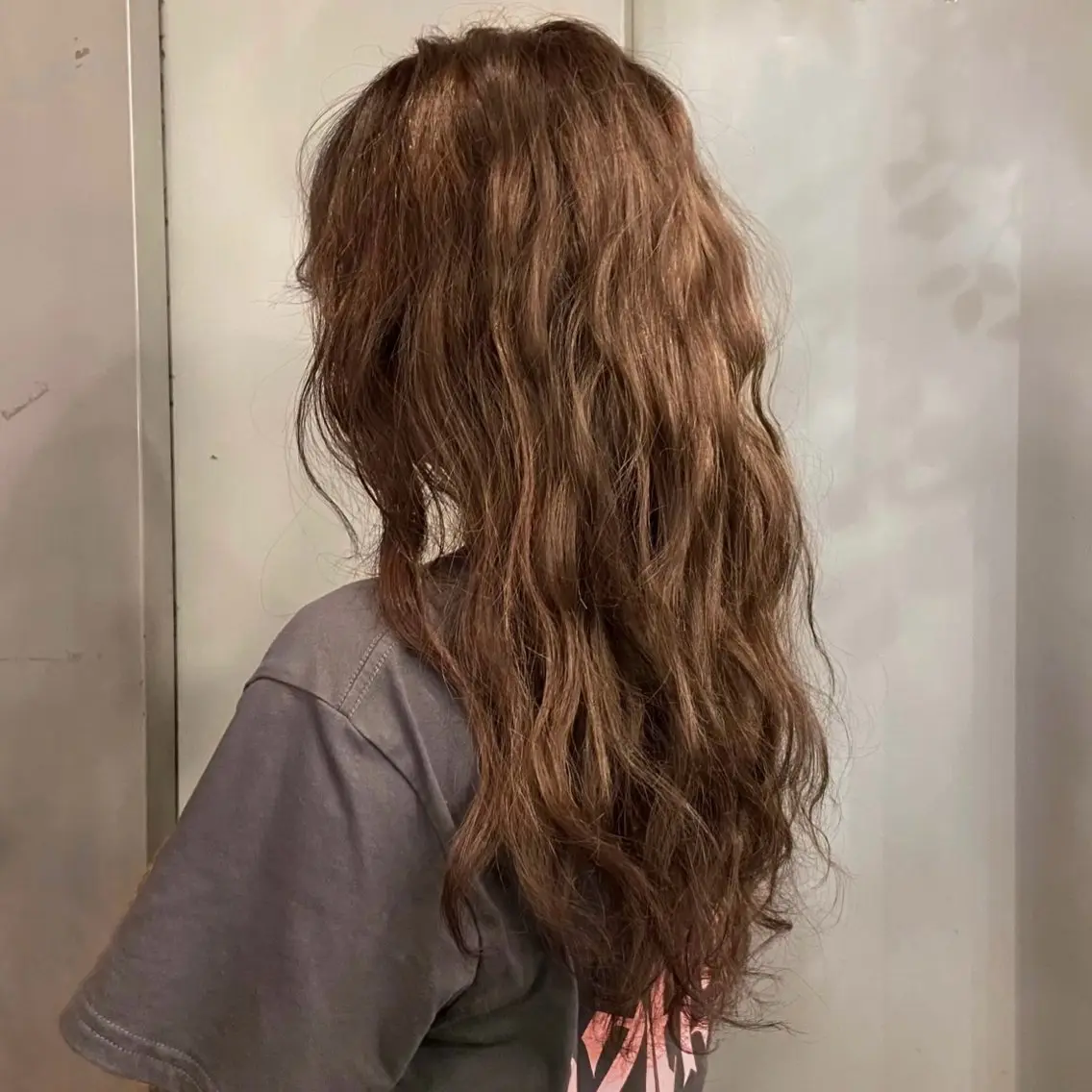 ロング カラー ベージュカラー ヘーゼル ヘアカラー エルベスアクト志木店 SHIINAのヘアスタイル